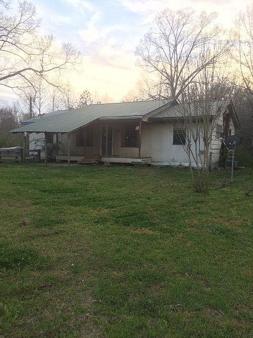 2nd image of 36 Tommy Hill Rd