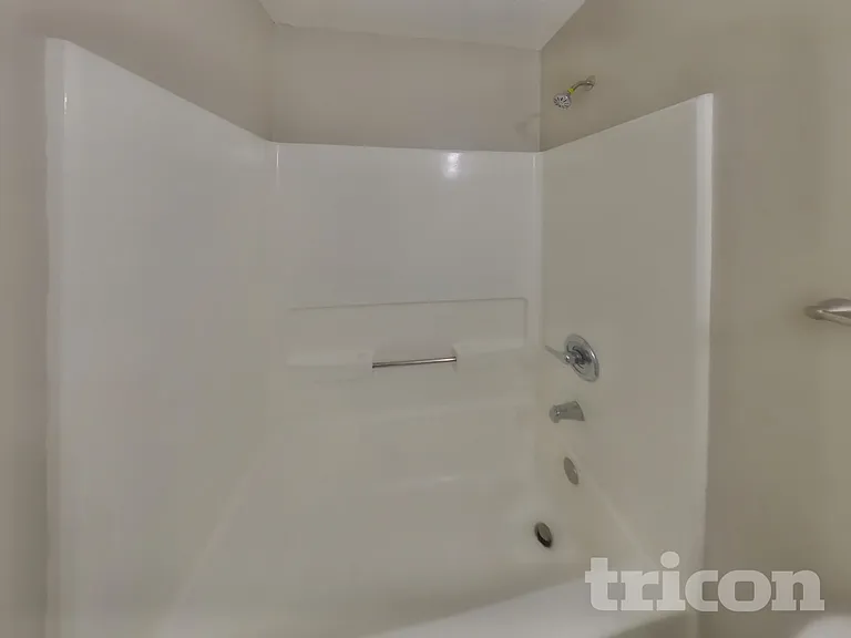 1411 Pebble Ridge Ln — Photo 17