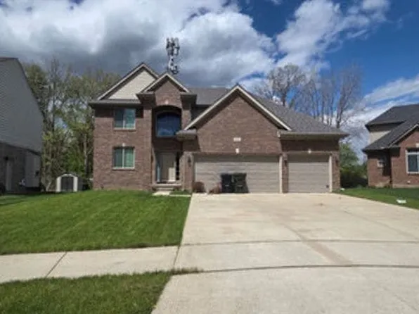 12311 Jode Pointe Dr, Sterling Heights, MI 48312