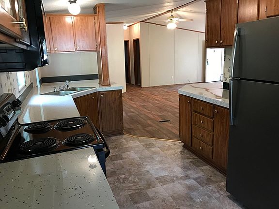 2nd image of 13189 Glenda Dr