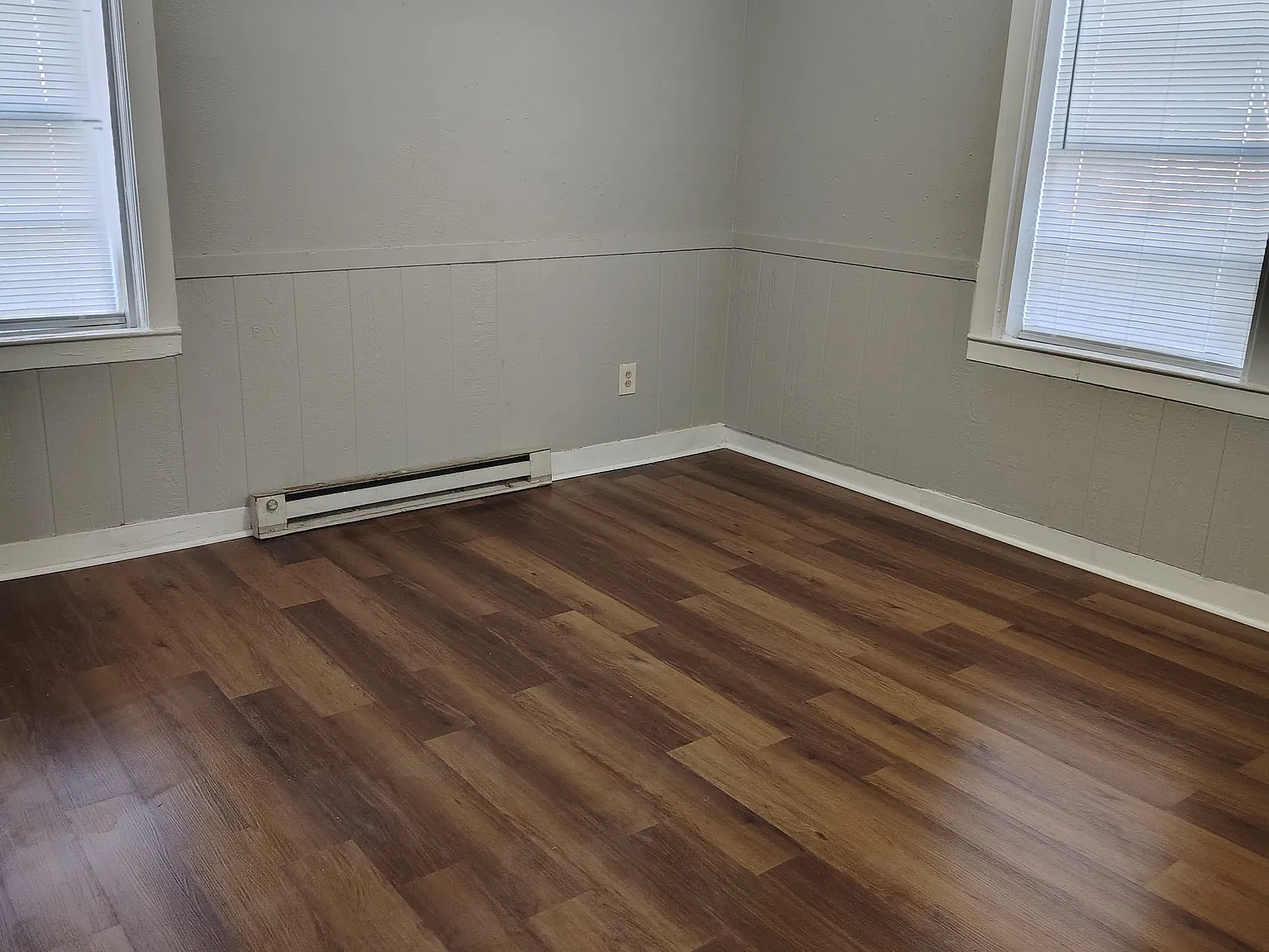 2 bed, 800 sqft, $950 — Photo 1