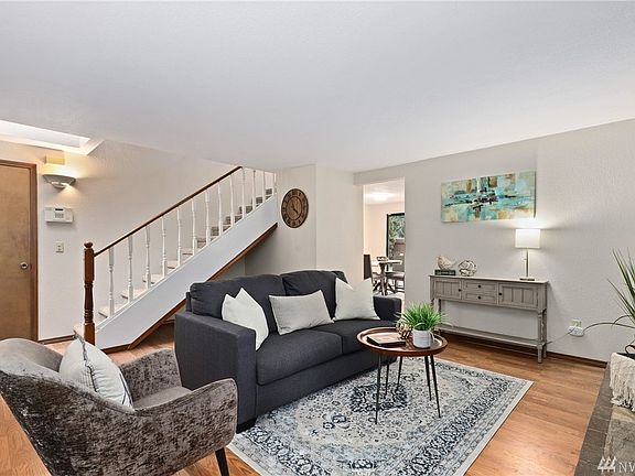 2nd image of 4573 SE Firmont Dr
