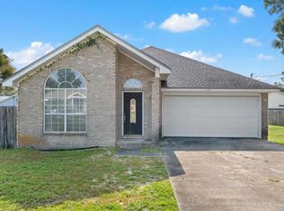 123 Palmetto Ave, Mary Esther, FL 32569