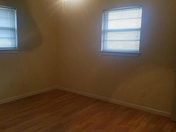5th image of 7608 NW 26th St