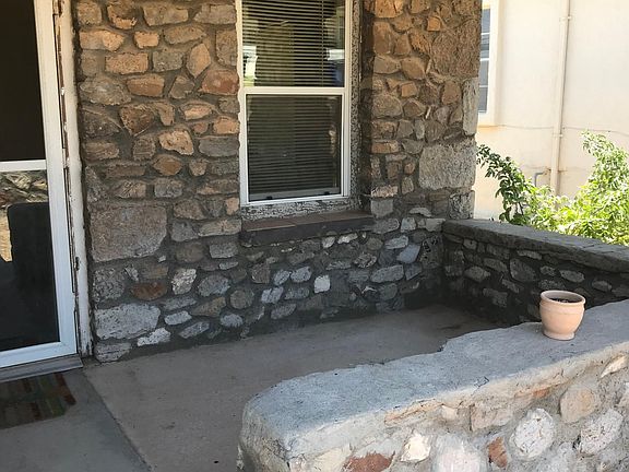 2nd image of 2110 Portland Ave