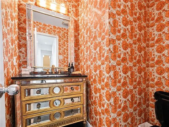 3704 Severn Ave — Photo 17