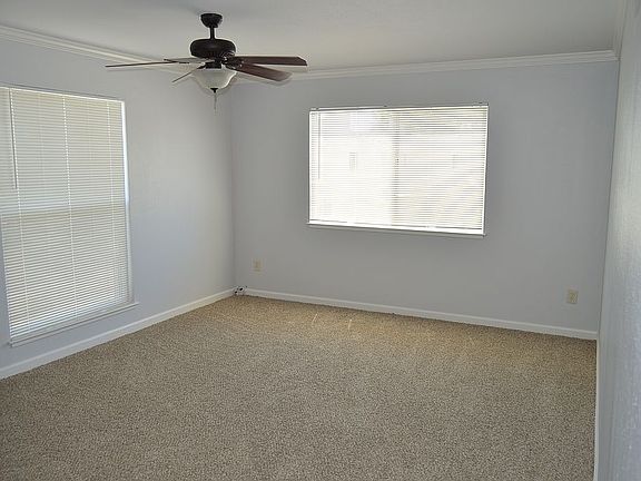 5th image of 1201 Marina Cir