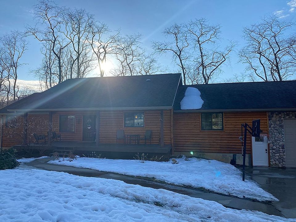 1st image of 121 Wildwood Dr