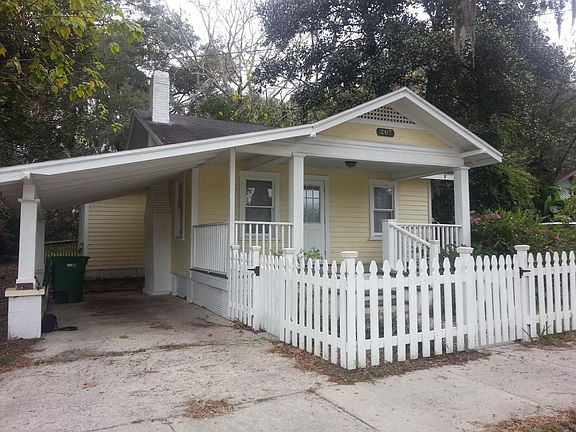 3rd image of 207 S Alabama Ave