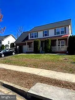 10739 Constitution Dr — Photo 2