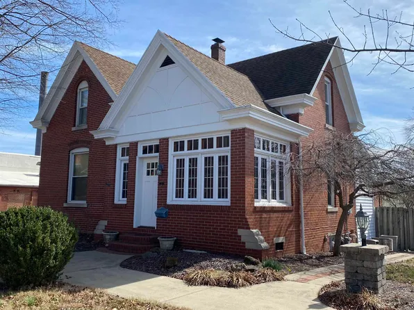 415 E 7th St, Jasper, IN 47546