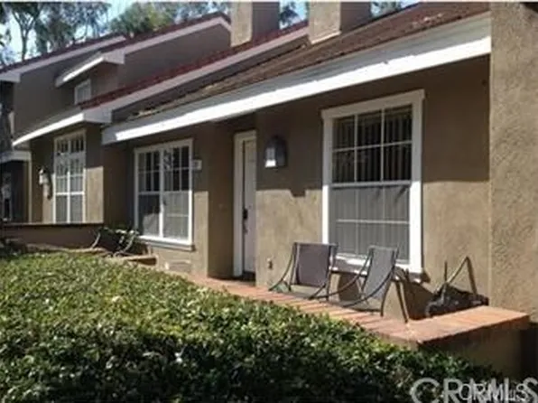 17 Dartmouth #18, Irvine, CA 92612