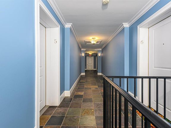 5th image of 7514 Oxford Dr APT 5