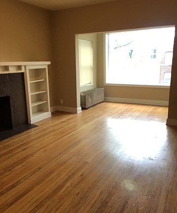 3rd image of 6838 S East End Ave #3