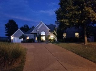 783 Rowan Oak Pl, Hernando, MS 38632