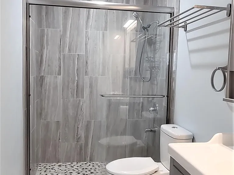 8328 Metcalf Ave — Photo 26