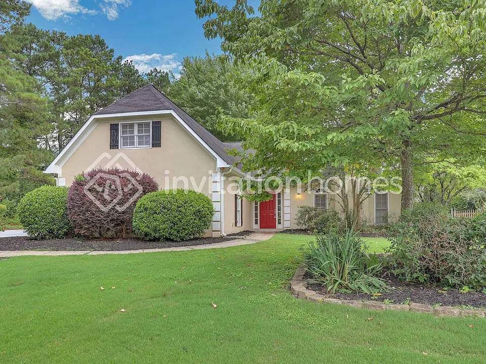 4201 Keheley Lake Dr NE