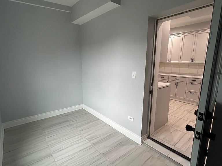 7940 S Carpenter St #2 — Photo 30