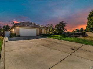 34699 Wintersweet Ln, Winchester, CA 92596