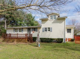 2035 S 15th St, Niles, MI 49120