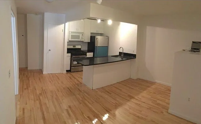 Rented by The Downtown LLC | media 71