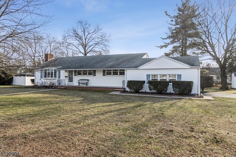 17 Lincoln Ave, Pompton Plains, NJ 07444 Zillow