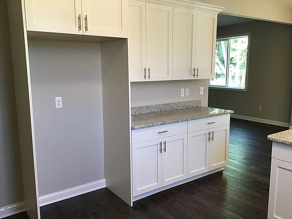 2nd image of 37911 Ashland Meadows Ct