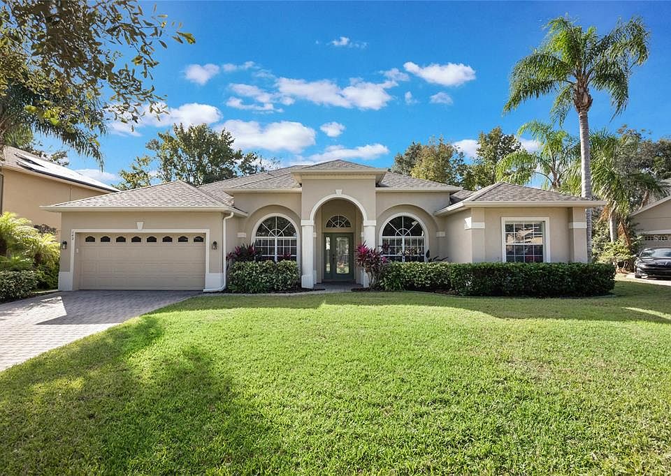 1st image of 142 Heatherbrooke Cir