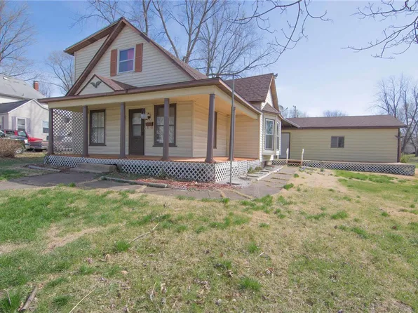 122 N 2nd St, Vandalia, IL 62471