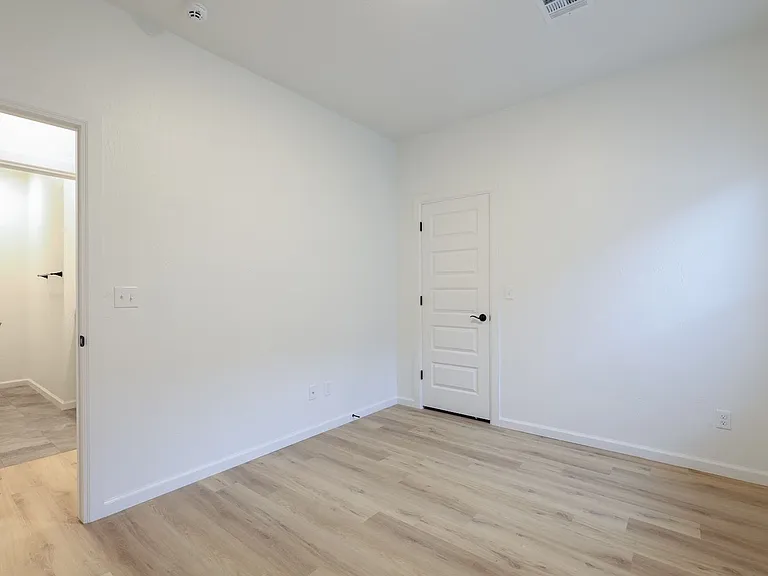 1129 Carpe Diem Ct — Photo 6
