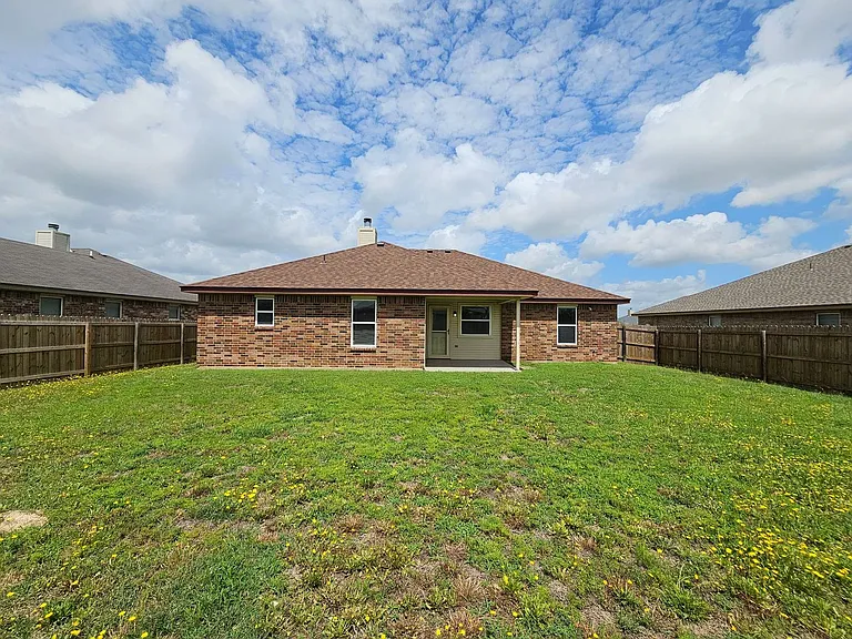 3804 Ida Dr — Photo 17