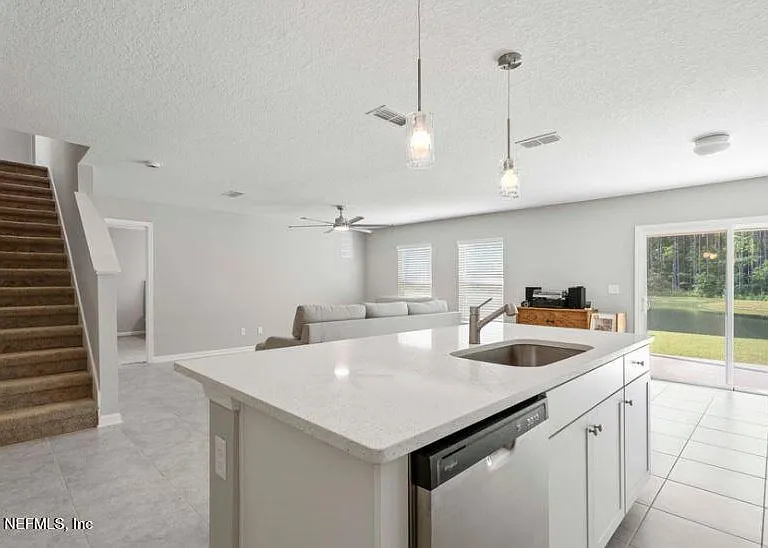 4954 Big Pine Dr — Photo 3