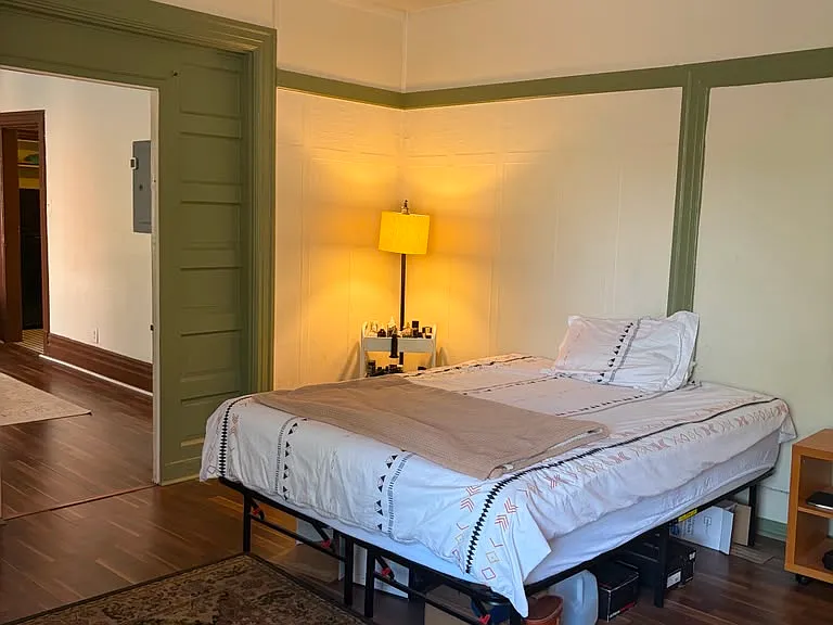 5718 Wellesley Ave #1 — Photo 4