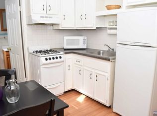 501 N 5th St #1R, Harrison, NJ 07029