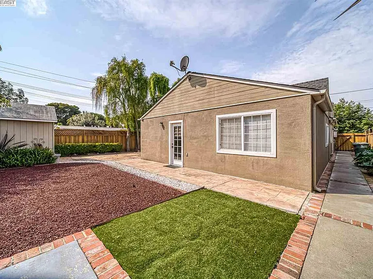 1212 Windermere Ave — Photo 24