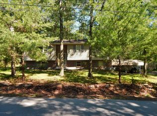 1117 Bluegrass Ln, Effort, PA 18330