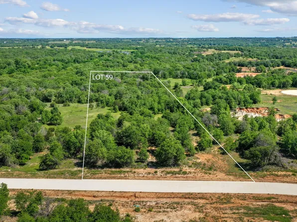 8008 Oak Grove Ct, Weatherford, TX 76088