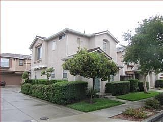 3rd image of 1599 Sawgrass Dr