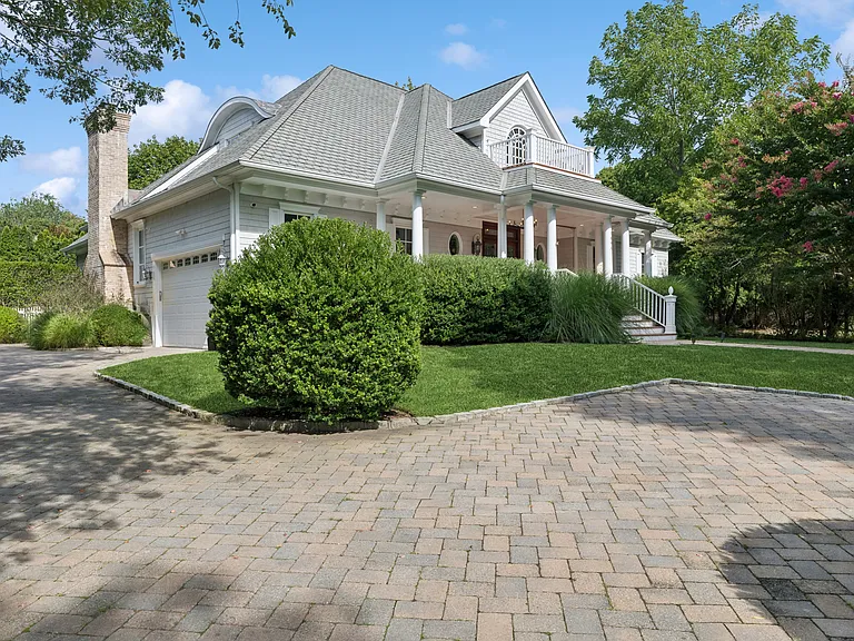 189A S Country Rd — Photo 36