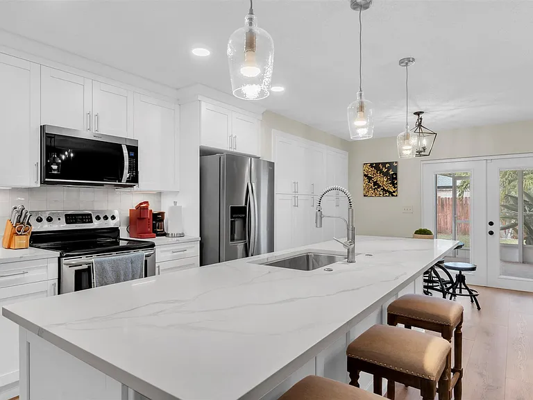 2126 Grove Valley Ave — Photo 5