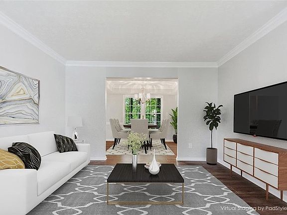 5th image of 160 Beaverwood Ln
