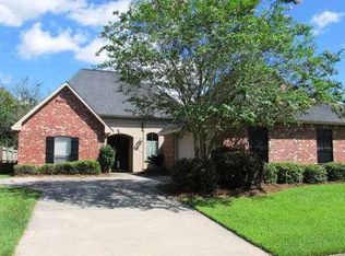 10415 Hillmont Ave, Baton Rouge, LA 70810