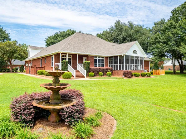 700 Torrey Pines Dr, Sumter, SC 29150