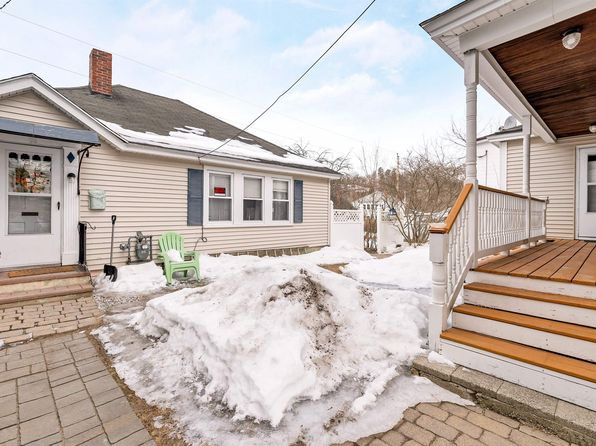 manchester-new-hampshire-95345332 picture