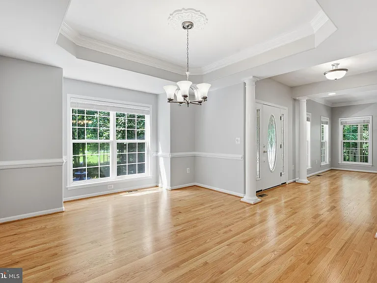 100 Spyglass Ln — Photo 7