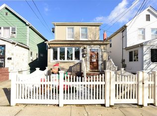 9131 Gold Rd, Ozone Park, NY 11417