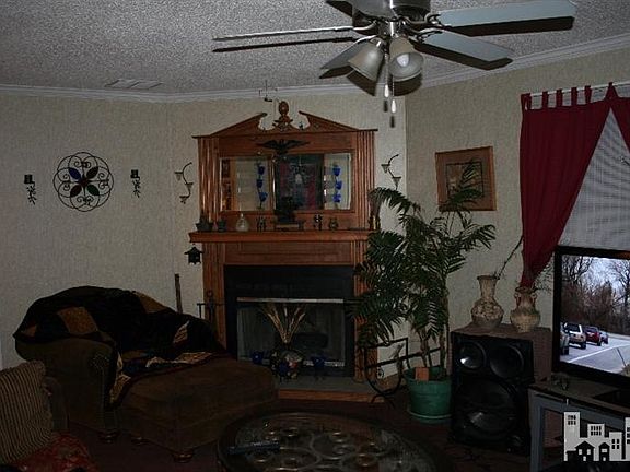 2nd image of 9719 Graham Dr