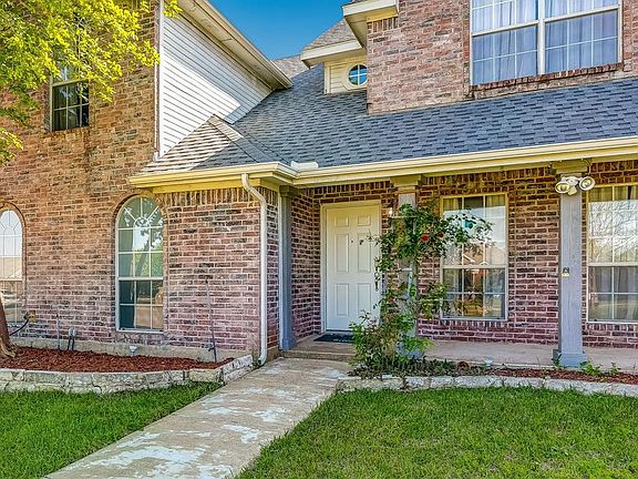 3rd image of 6403 Bluebonnet Dr