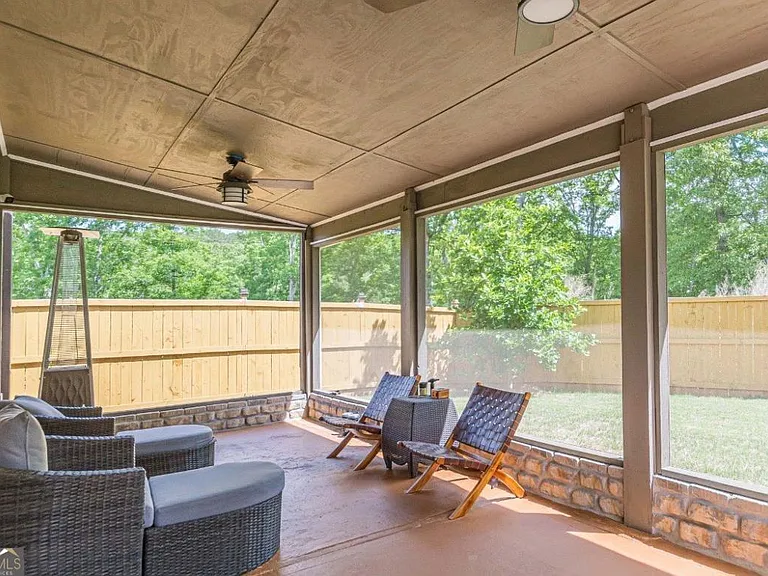 367 Noblewood Dr — Photo 21