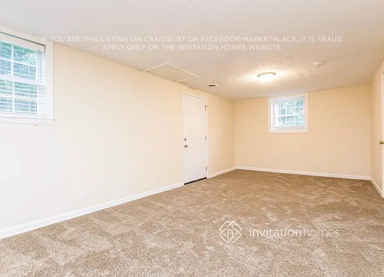 3293 Norwood Ct — Photo 10